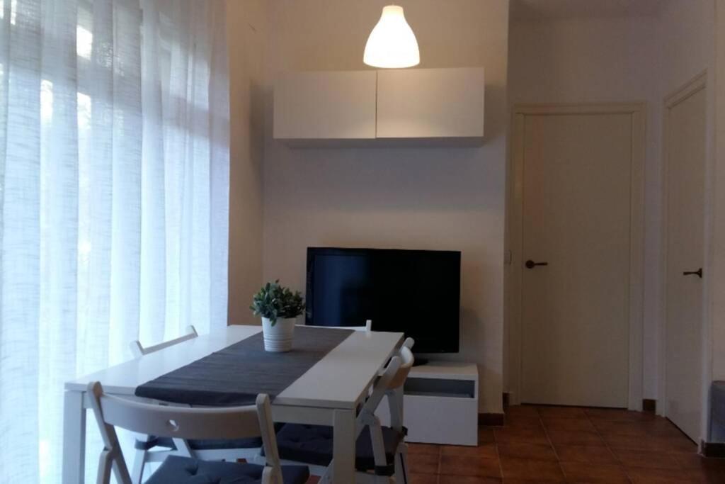 Apartamento Al Lado De La Playa Con Parking Y Jardin Platja d'Aro Ngoại thất bức ảnh